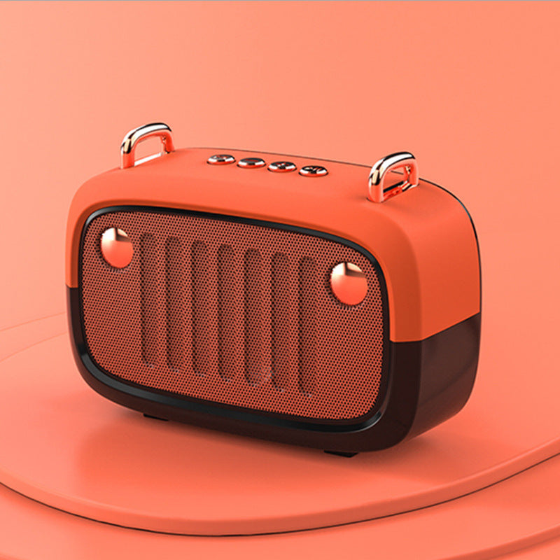 2020 BS32D: Compact, wireless Bluetooth speaker with creative radio.